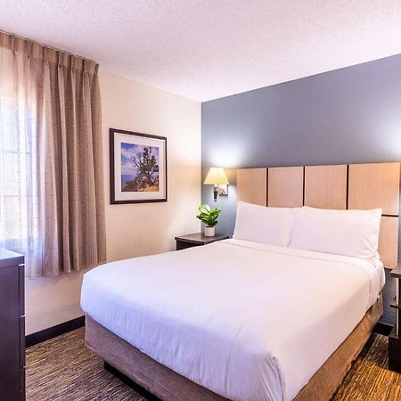 Sonesta Simply Suites Houston Brookhollow Экстерьер фото