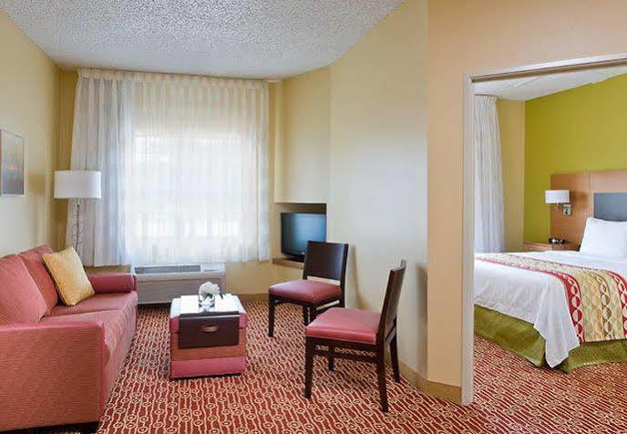 Sonesta Simply Suites Houston Brookhollow Экстерьер фото